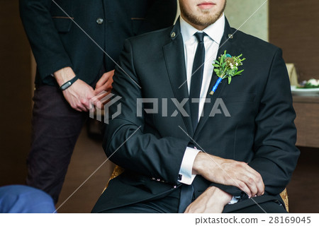 elegant groom 28169045