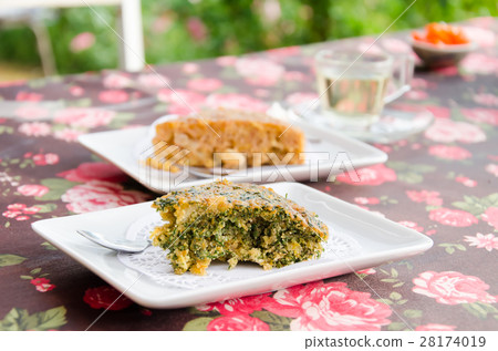 Vegetable cake 28174019