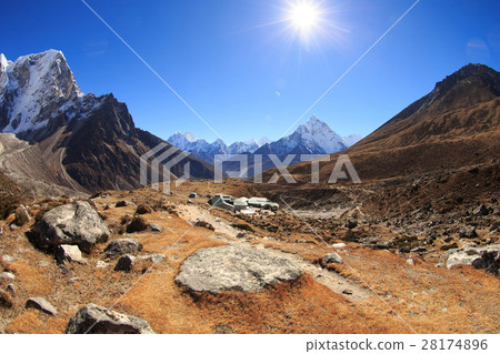 mountain landscape on the way to everest base camp mountain landscape on the way to everest base camp 28174896