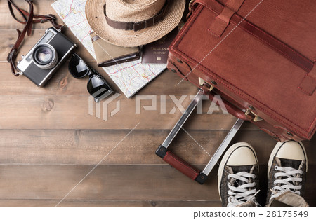 prepare accessories and travel items prepare accessories and travel items 28175549
