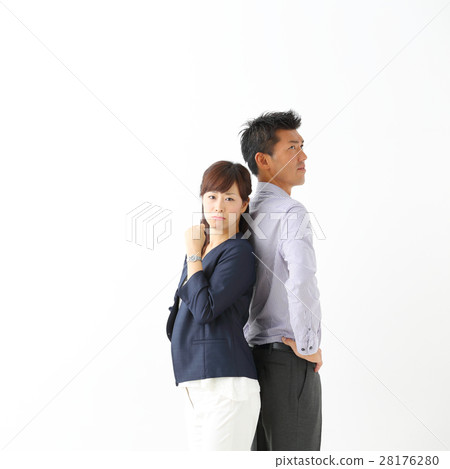 生活方式的中年男人和女人 生活方式的中年男人和女人 28176280