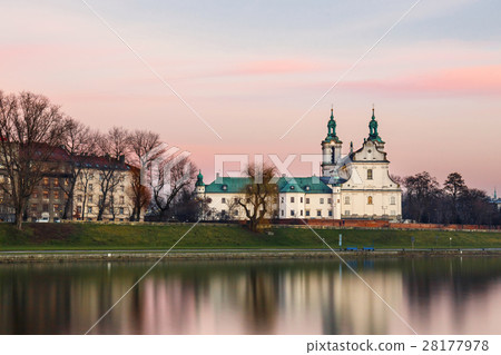 Church on the Skalka in old town in Krakow  28177978