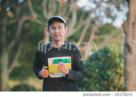 馬拉松賽跑 中老年人 男人 28178241