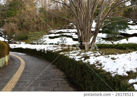 剩餘的雪 剩餘的雪 28178521