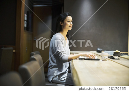 壽司一個人 壽司一個人 28179365