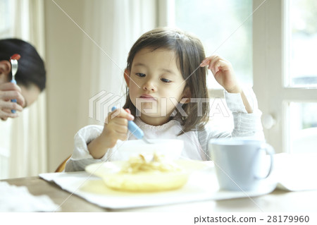 Babysitter meal Babysitter meal 28179960