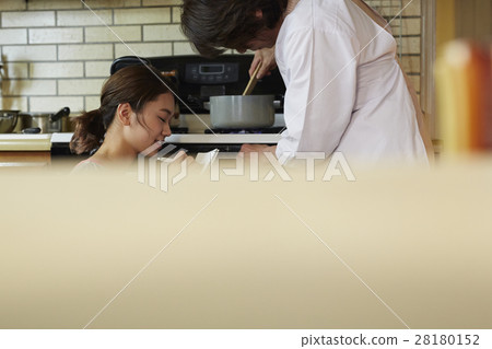 婆婆教學給新娘做飯 28180152