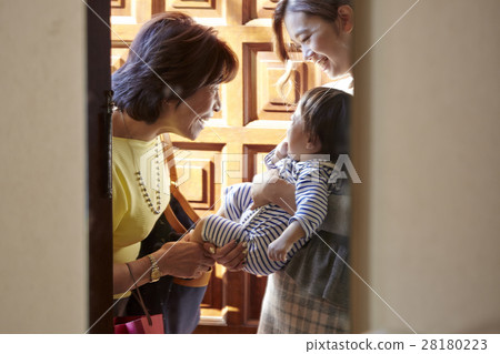 婆婆的訪問 28180223