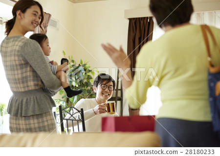 Mother-in-law's visit Mother-in-law's visit 28180233