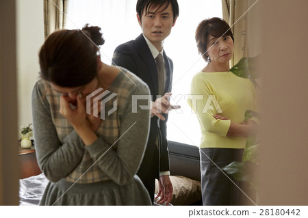 Maternal problem 28180442