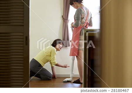Maternal problem 28180467