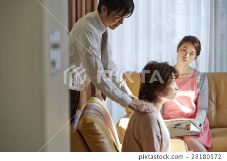 Mazakon husband Mazakon husband 28180572