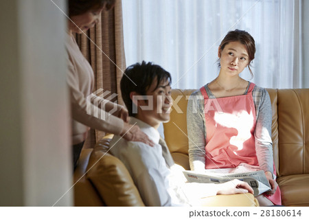 Mazakon husband 28180614