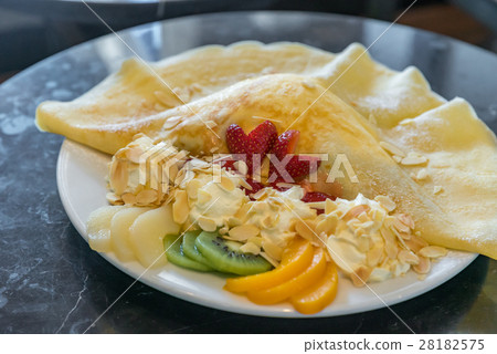 Exotic Fruit crape Exotic Fruit crape 28182575