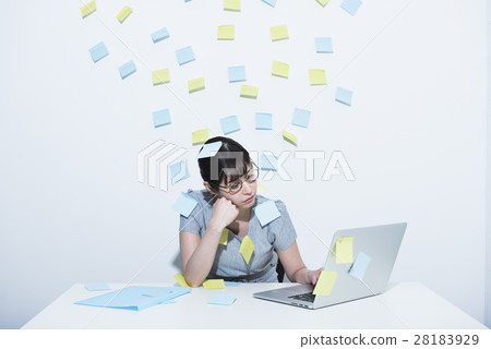 一個女人職業形象 28183929