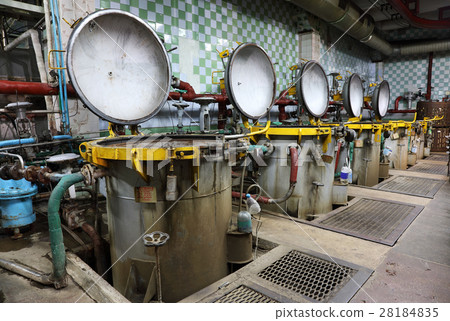 Tanks for sterilization of canned fish Tanks for sterilization of canned fish 28184835