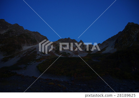 Hodaka山的黎明 Hodaka山的黎明 28189625