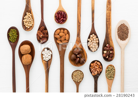 Different kind of beans and lentils in wooden spoo Different kind of beans and lentils in wooden spoo 28190243