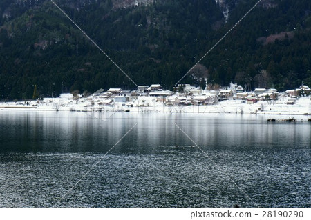 Winter Lake in winter Winter Lake in winter 28190290