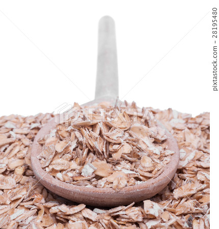 Wooden spoon with oat flakes Wooden spoon with oat flakes 28195480