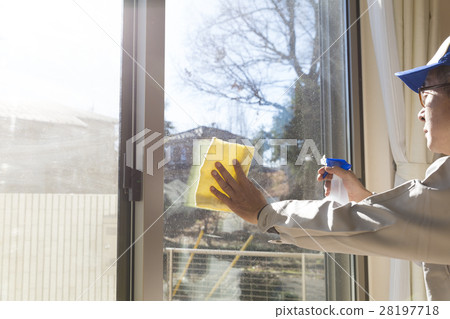 房子清潔家務代理窗口擦窗口窗框清潔清潔工人工作服房子看守 28197718