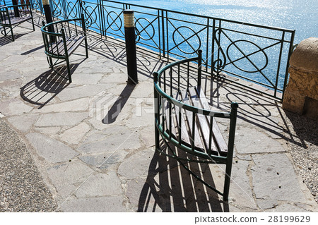 Wrought iron benches 28199629