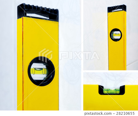 Yellow construction level 28210655