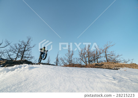Fatbike. Fat tire bike. Fatbike. Fat tire bike. 28215223