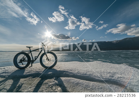 Fatbike. Fat tire bike. 28215536