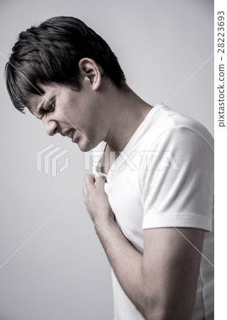 一個心碎的人 28223693