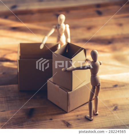 Cardboard Cardboard 28224565