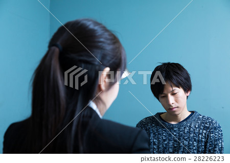 Female police officer male suspect interrogation interrogation room Female police officer male suspect interrogation interrogation room 28226223