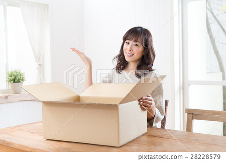 Lifestyle mail order 28228579