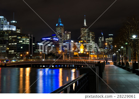 By the Yarra river in Melbourne at night By the Yarra river in Melbourne at night 28229061