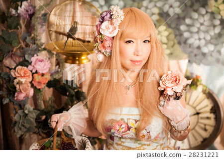 Transformation picture 2 Transformation picture 2 28231221