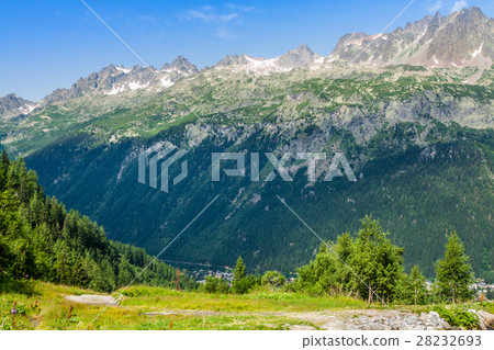 Hiking to Argentiere glacier Hiking to Argentiere glacier 28232693
