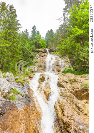 waterfall neer hinterstein 28233574
