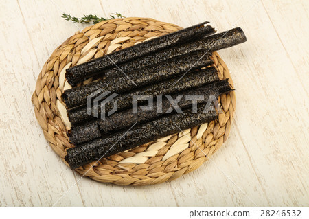 Nori chips 28246532