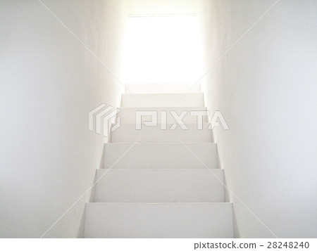 白色樓梯 28248240