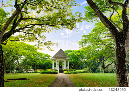 Band stand landmark at Singapore Botanic Garden 28248963