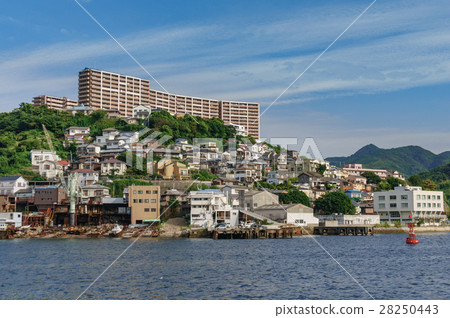 從海上的城市景觀 - 長崎市 - 長崎 從海上的城市景觀 - 長崎市 - 長崎 28250443