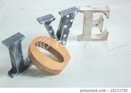 Love 28252795