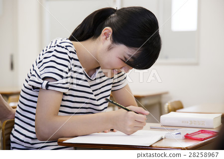 Juku school class student studying lesson women girls high school student education learning high school student Juku school class student studying lesson women girls high school student education learning high school student 28258967
