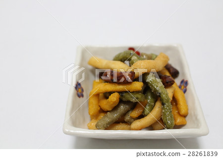 五顏六色的蔬菜Karintō 28261839