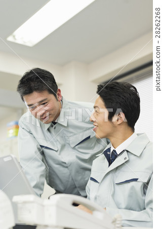 Medium business 28262268