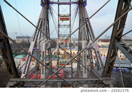 metal construction of Vienna giant wheel detail 28262376