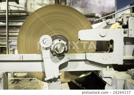 Machine at paper manufacture 28264137