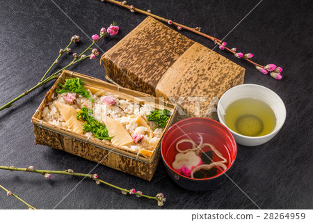 Takeo cake bento Japanese food Lunch box of the food boiled bamboo 28264959