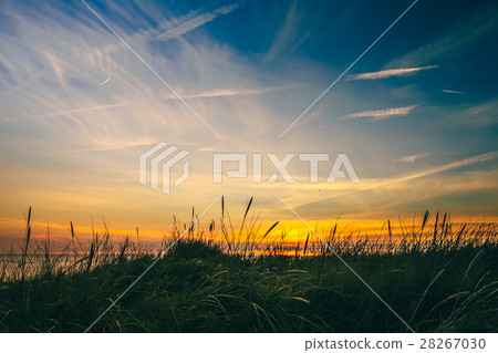 sea netherlands lighthouse 28267030