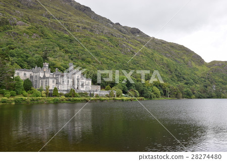Kylemore Abbey 28274480